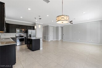 19953 Beverly Park Rd in Estero, FL - Building Photo - Building Photo