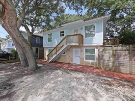 208 A St in St. Augustine, FL - Building Photo