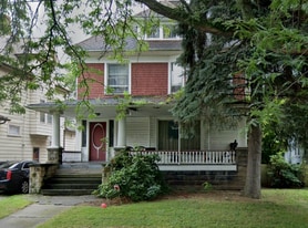 3909 W 33rd St, Unit Up in Cleveland, OH - Building Photo