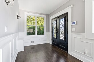 54 Lawton Ave in Cliffside Park, NJ - Foto de edificio - Building Photo