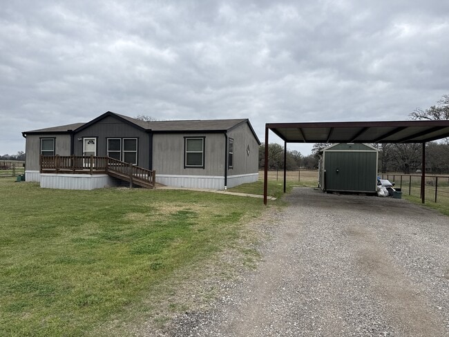 894 FM 1395 in Edgewood, TX - Building Photo - Building Photo