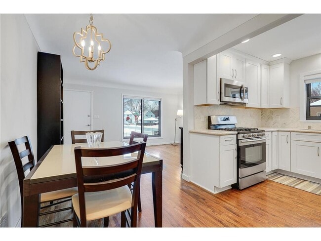 5101 Zenith Ave S in Minneapolis, MN - Building Photo - Building Photo