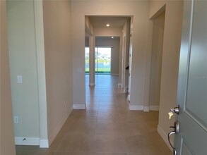 8375 Fenton St in Orlando, FL - Building Photo - Building Photo