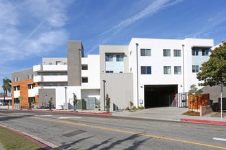 Chorro at SLO in San Luis Obispo, CA - Foto de edificio - Building Photo