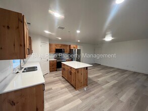 6322 N Freedom Rd in Idaho Falls, ID - Building Photo - Building Photo