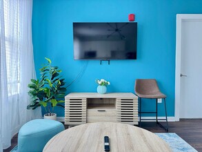 542 Boulevard NE in Atlanta, GA - Building Photo - Building Photo