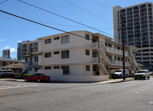 2131 Fern St in Honolulu, HI - Foto de edificio - Building Photo