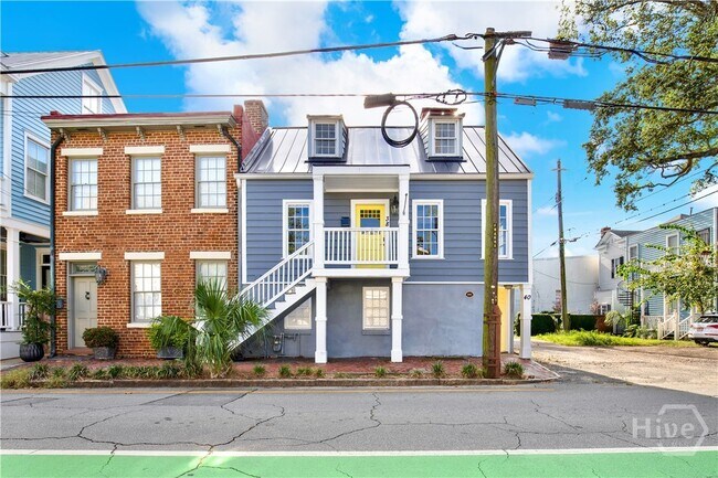 property at 38 Price St