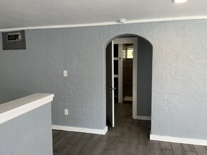 407 S 5th St, Unit 1 in Branson, MO - Building Photo - Building Photo