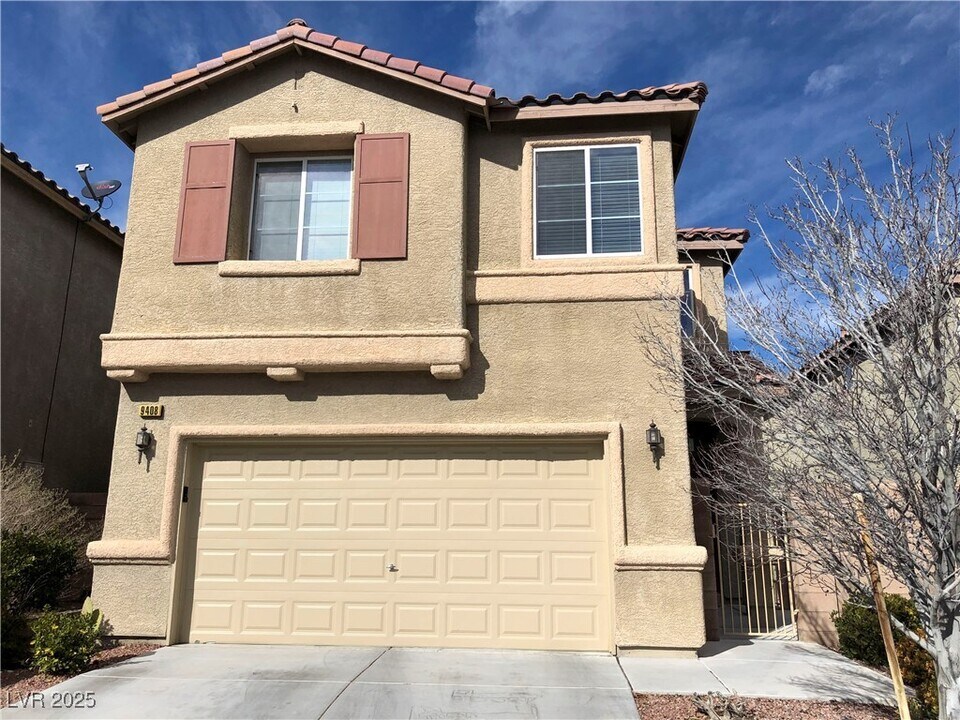 9408 Santana Siesta Ave in Las Vegas, NV - Building Photo