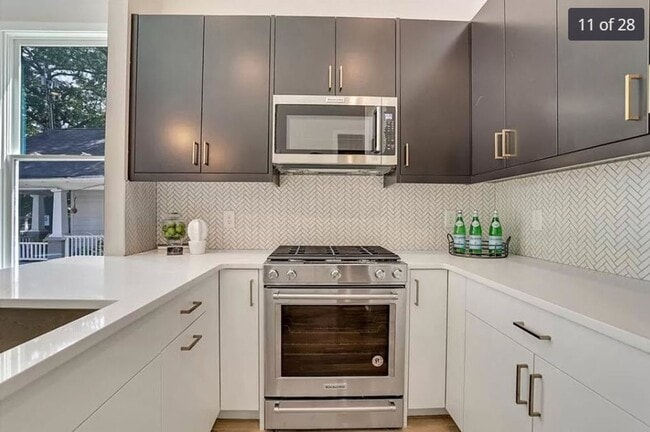 454 Calhoun St NW in Atlanta, GA - Building Photo - Building Photo