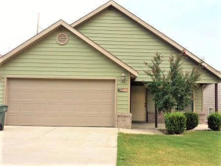 property at 2896 W Old Farmington Rd