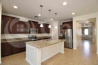4270 N 180th Ln in Goodyear, AZ - Building Photo - Building Photo