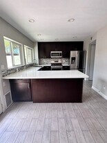 4219 N Miller Rd in Scottsdale, AZ - Building Photo