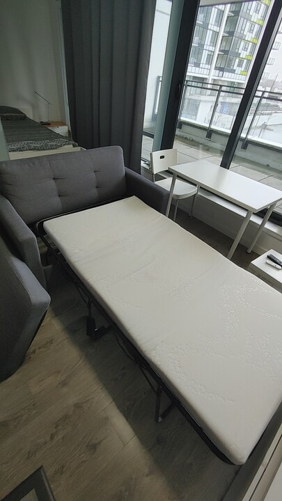 2378 Alpha Av in Burnaby, BC - Building Photo