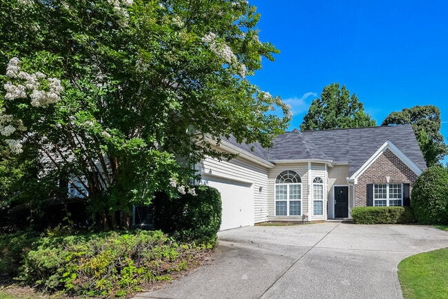 property at 3268 Tuggle Ives Dr NE