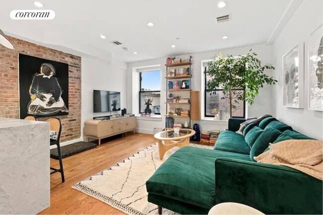property at 159 W 126th St