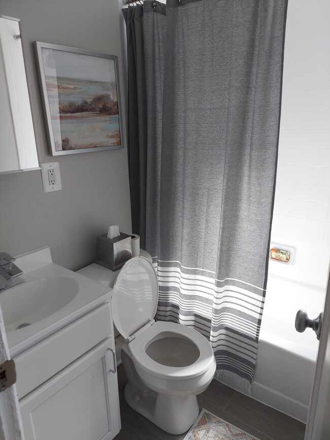 Day Village Townhomes in Dundalk, MD - Building Photo - Building Photo