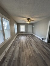 419 E Jackson St in Pittsburg, KS - Building Photo - Building Photo