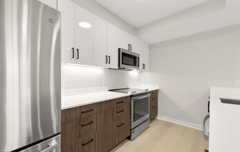 919 12th St NE, Unit A1 in Washington, DC - Building Photo - Building Photo