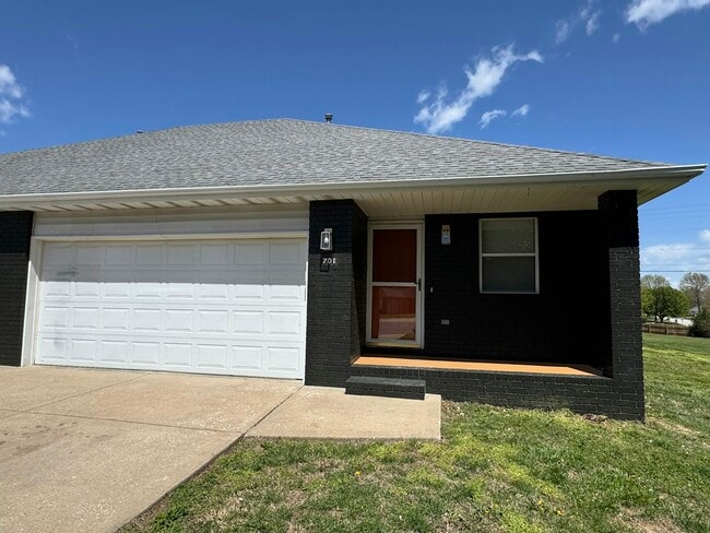property at 701 McLean Ct