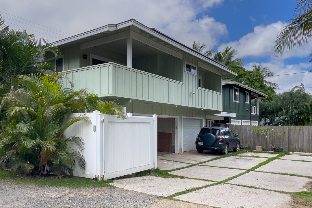 Multi-family in Haleiwa, HI - Building Photo