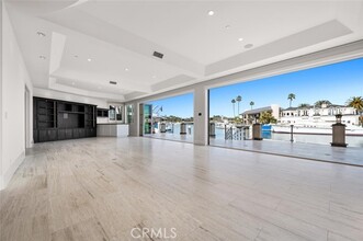 45 Linda Isle in Newport Beach, CA - Building Photo - Building Photo