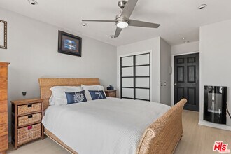 26666 Seagull Way in Malibu, CA - Building Photo - Building Photo