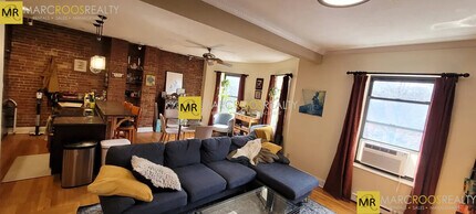 26 Worcester Sq, Unit 4 in Boston, MA - Foto de edificio - Building Photo
