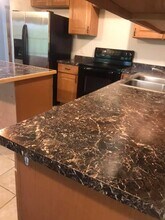 612 Sylvan Park Rd, Unit 612A in Stowe, VT - Foto de edificio - Building Photo