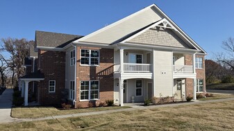 396 Timber Pointe Dr in Joliet, IL - Building Photo