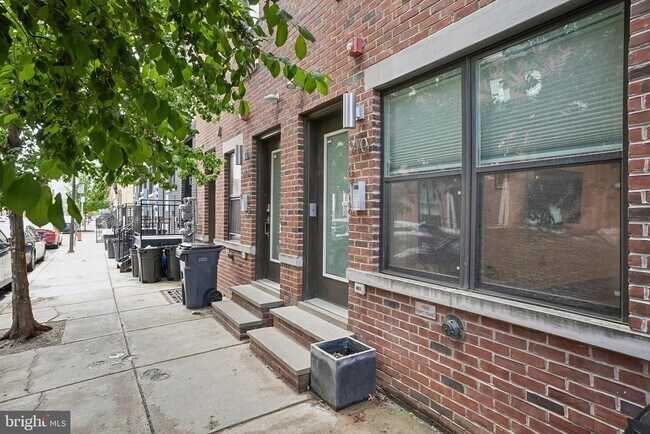970 N Marshall St in Philadelphia, PA - Building Photo - Building Photo