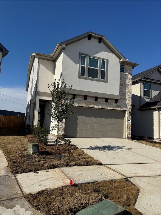 2978 Pk Hl Ln in Stafford, TX - Building Photo