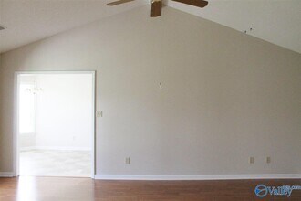 117 Hollington Dr NE in Huntsville, AL - Building Photo - Building Photo