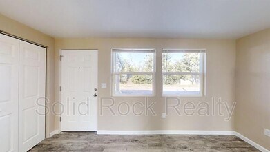 2405 E St Vrain St in Colorado Springs, CO - Foto de edificio - Building Photo