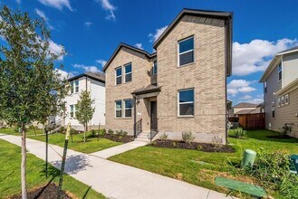 123 Watkinville Rd in Hutto, TX - Building Photo - Building Photo