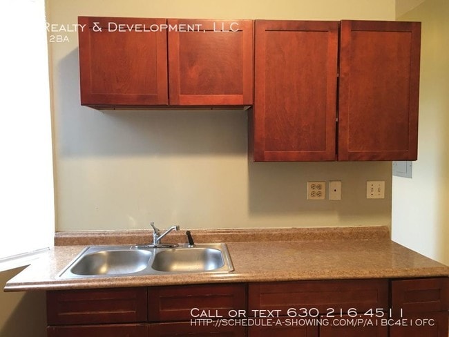 7432 S Blackstone Ave-Unit -Unit 1 in Chicago, IL - Foto de edificio - Building Photo