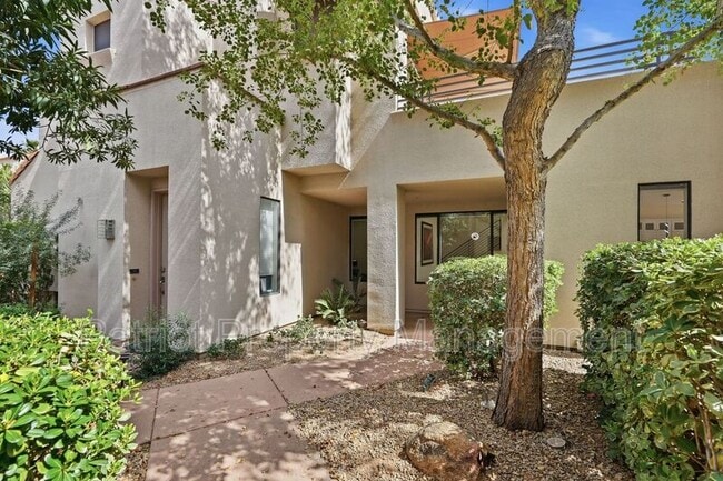 property at 8989 N Gainey Center Dr