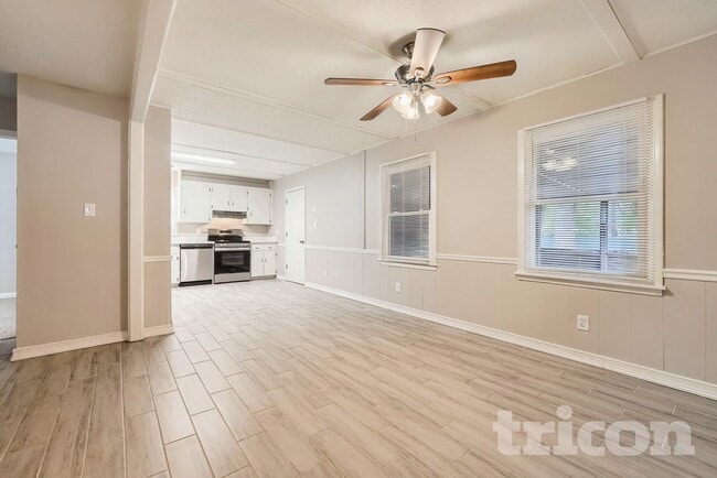 5313 Larewood Dr in Charlotte, NC - Building Photo - Building Photo