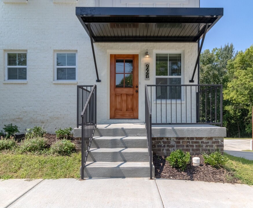 944 Charlotte St-Unit -A in Clarksville, TN - Building Photo