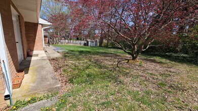 13567 Donnybrook Dr in Hagerstown, MD - Building Photo - Building Photo