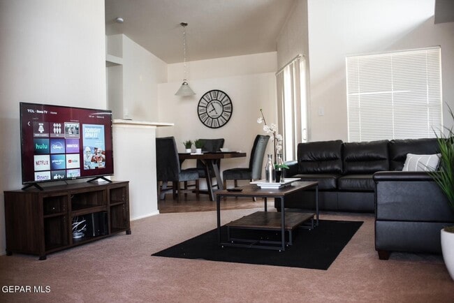 2837 Magic Rock Dr in El Paso, TX - Building Photo - Building Photo