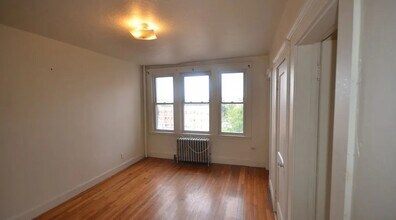 1630 Commonwealth Ave, Unit 12 in Boston, MA - Building Photo - Building Photo