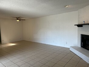 2110 Hinkle Ave in Killeen, TX - Building Photo - Building Photo