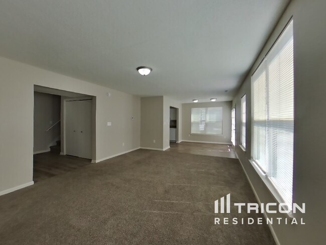 4133 Village Trace Blvd in Indianapolis, IN - Building Photo - Building Photo