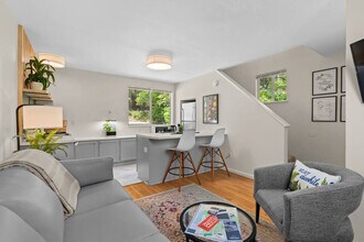 243 S Gregg Ave in Fayetteville, AR - Building Photo - Building Photo