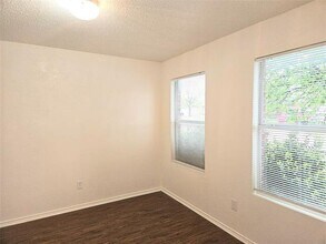 821 Flamingo Dr in Saginaw, TX - Building Photo - Building Photo