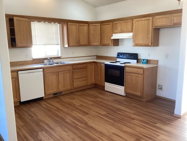 1101 West Dr in Airway Heights, WA - Building Photo - Building Photo