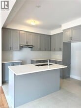 107 Cole Ter in Woodstock, ON - Building Photo - Building Photo