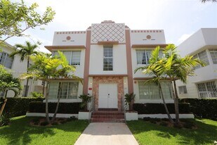 811 Jefferson Ave in Miami Beach, FL - Building Photo